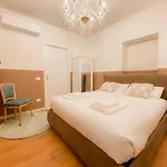 San Polo Luxury Suites In Venice